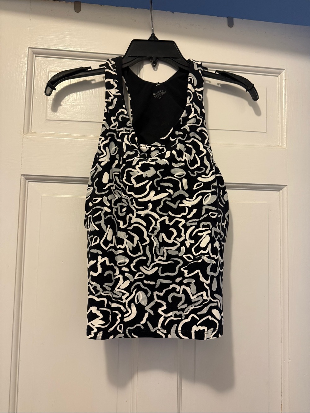 Athleta Black and White Patterned Crop Tank Top